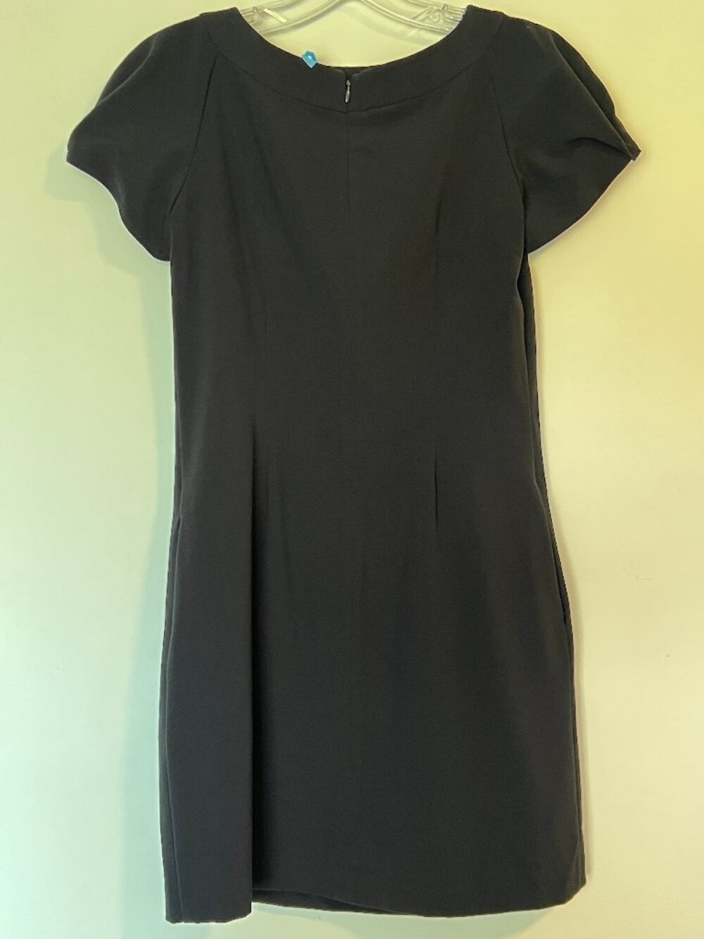 GAP Black Shift Dress with Pockets Size 0 Stretch